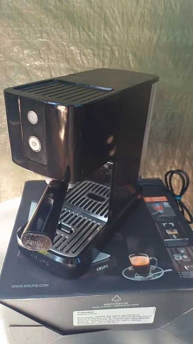 Espressor Krups Calvi XP3410, 1460W, 15 bar, 1 l, 
Stare,Foarte bună