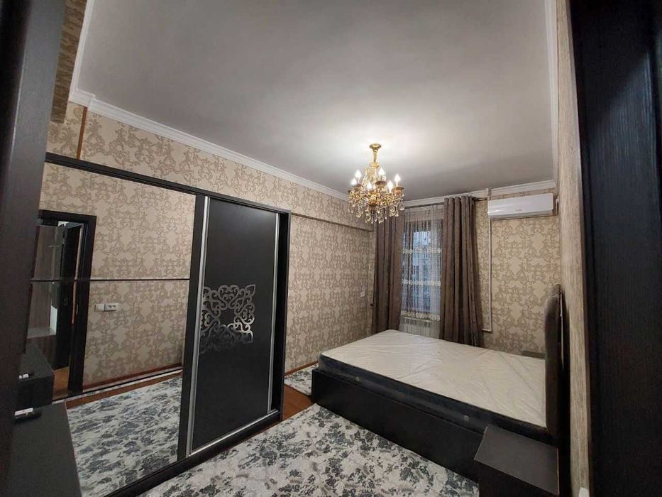 Продается 3 комнатная квартира в центре города, метро Минор