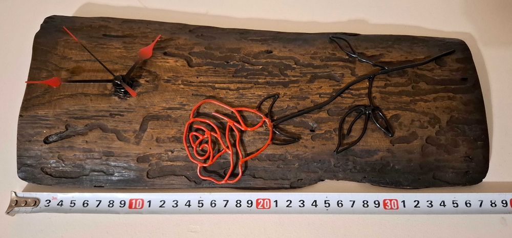 Стенен Часовник с Характер и Стил