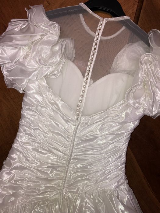 Vând rochie de mireasă