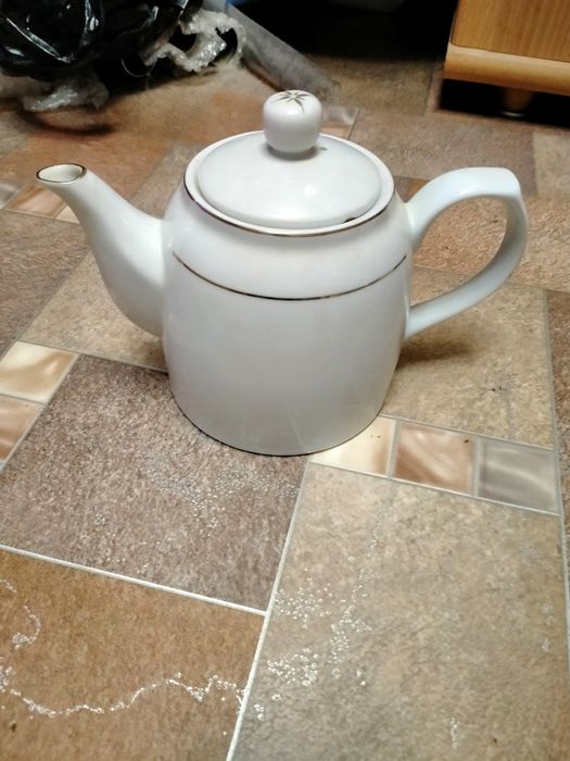 Продам столовые приборы