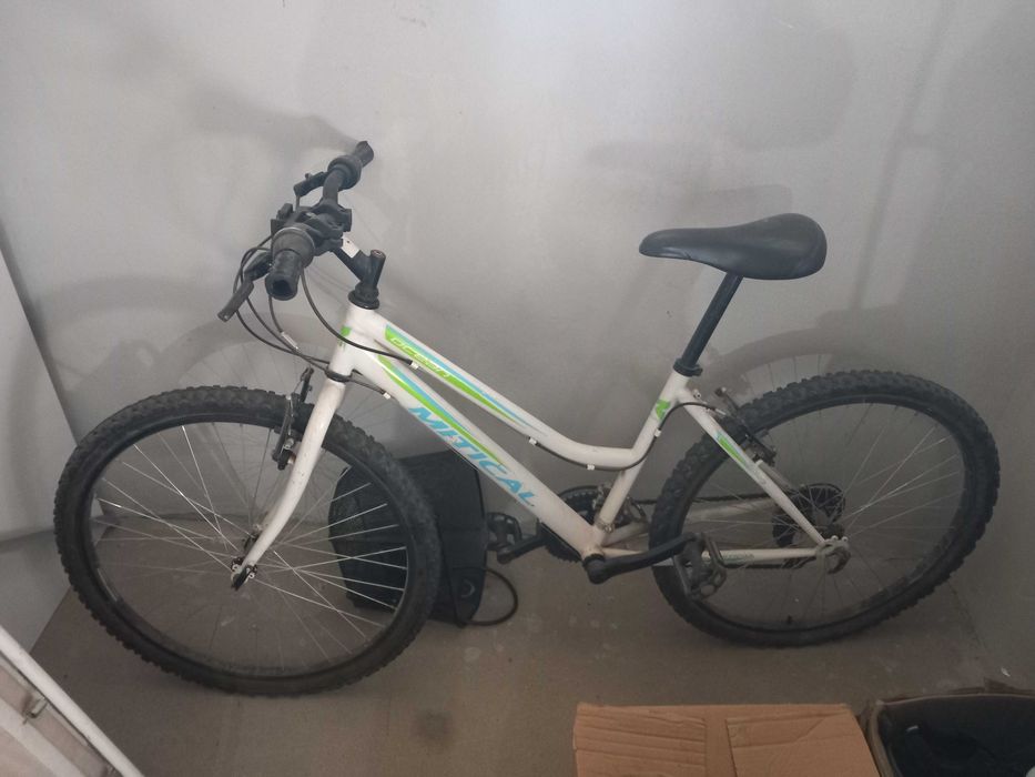 Vand 2 biciclete