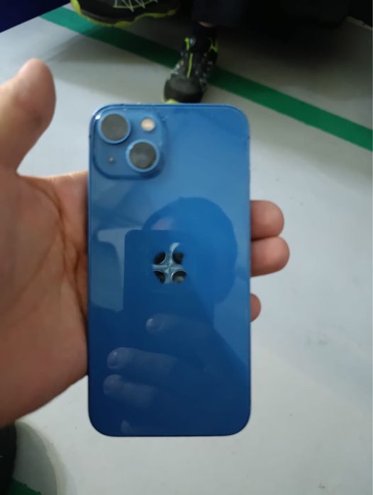 продам айфон 13 память 128