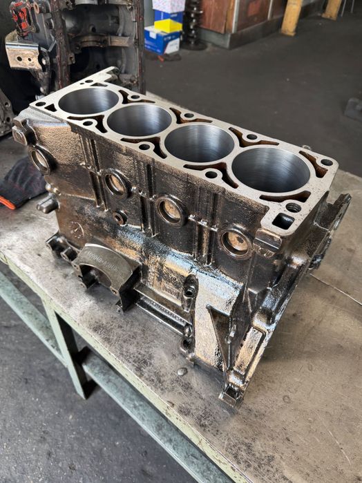 Блок 409 УАЗ Газель ЗМЗ 409