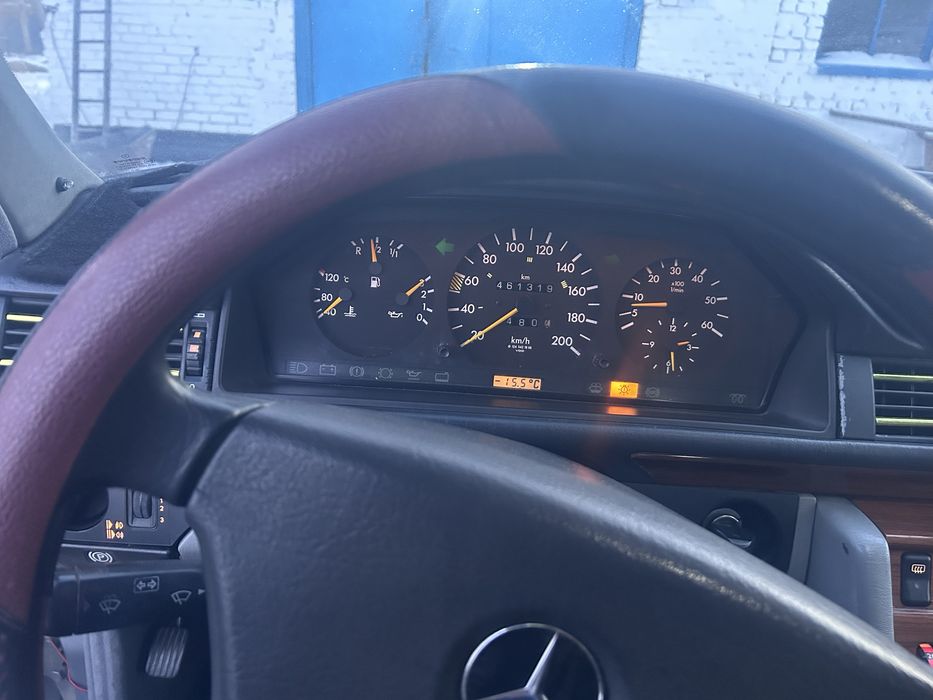 Продам живого мерса