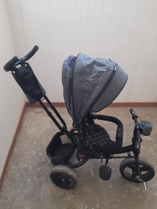 Vand tricicleta stare buna