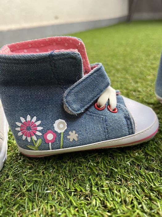 Бебешки пантофки