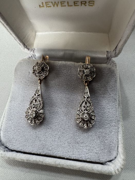 Cercei din aur si diamante