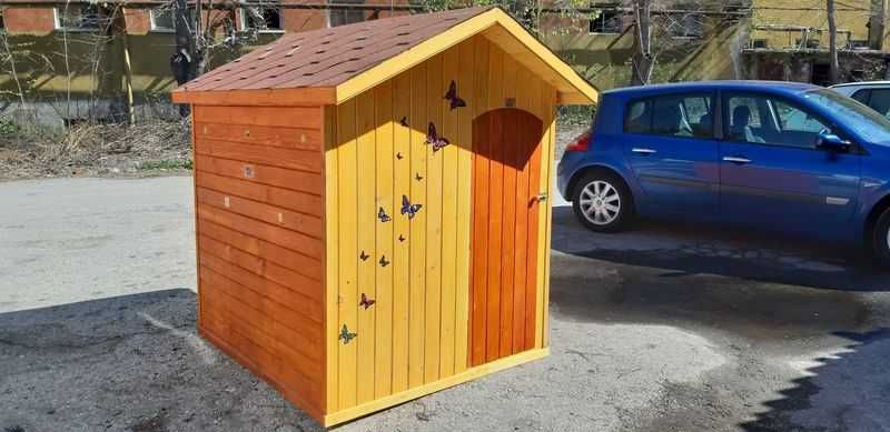 Детски дървени къщички