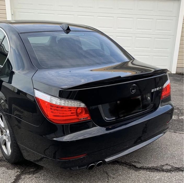 Eleron lip codita portbagaj BMW E60 model PSM High Kick