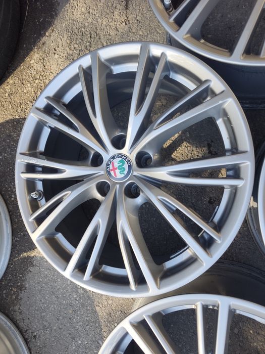 18" оригинални алуминиеви джанти за Alfa Romeo Stelvio, Giulia, Giulieta..