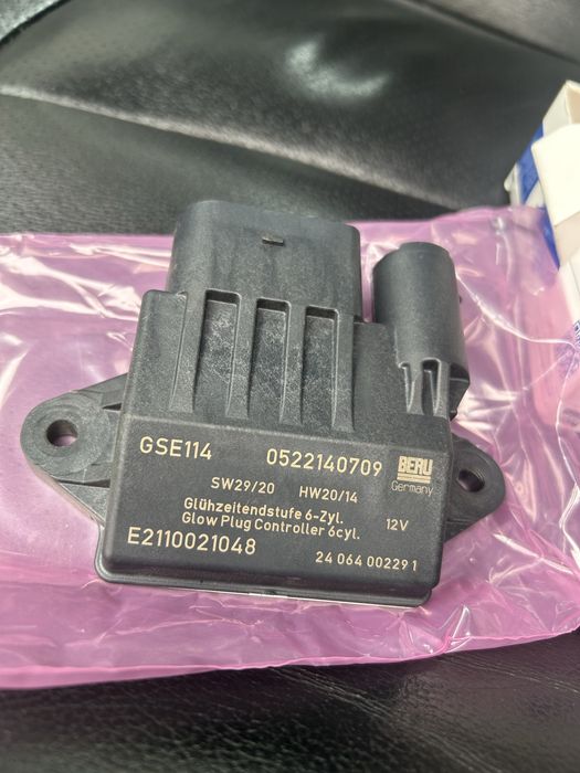 Реле за подгревни свещи Мерцедес бенц