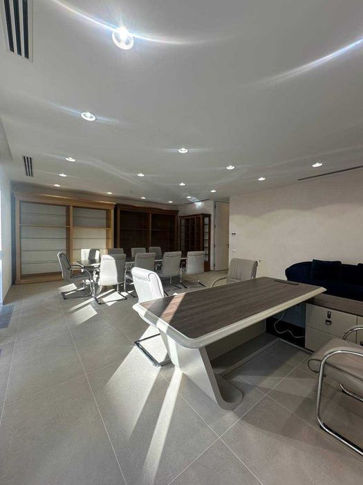 ЖК Mirabad Avenue офис 231кв аренда 3 комнат 3 балкона 3 санузла кухня