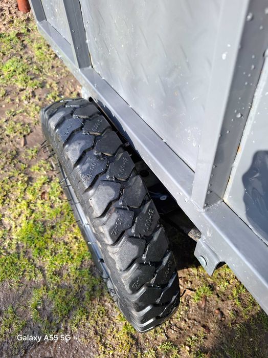 Ofertă Vând motocultor cu remorca