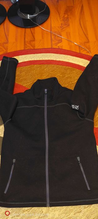 Vând bluze polar și termice L-xl