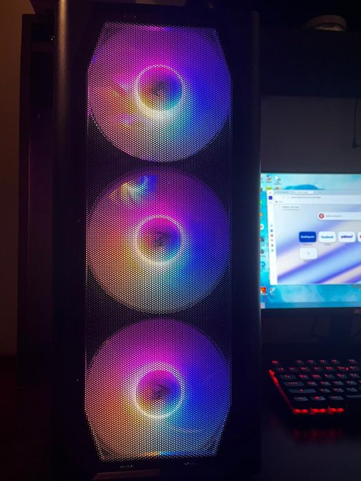 Продаю Игровой Системый блок