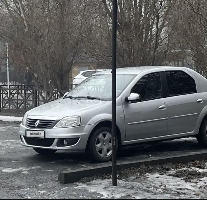 Продам авто Renaylt Logan, 2012 г.в. ОТС