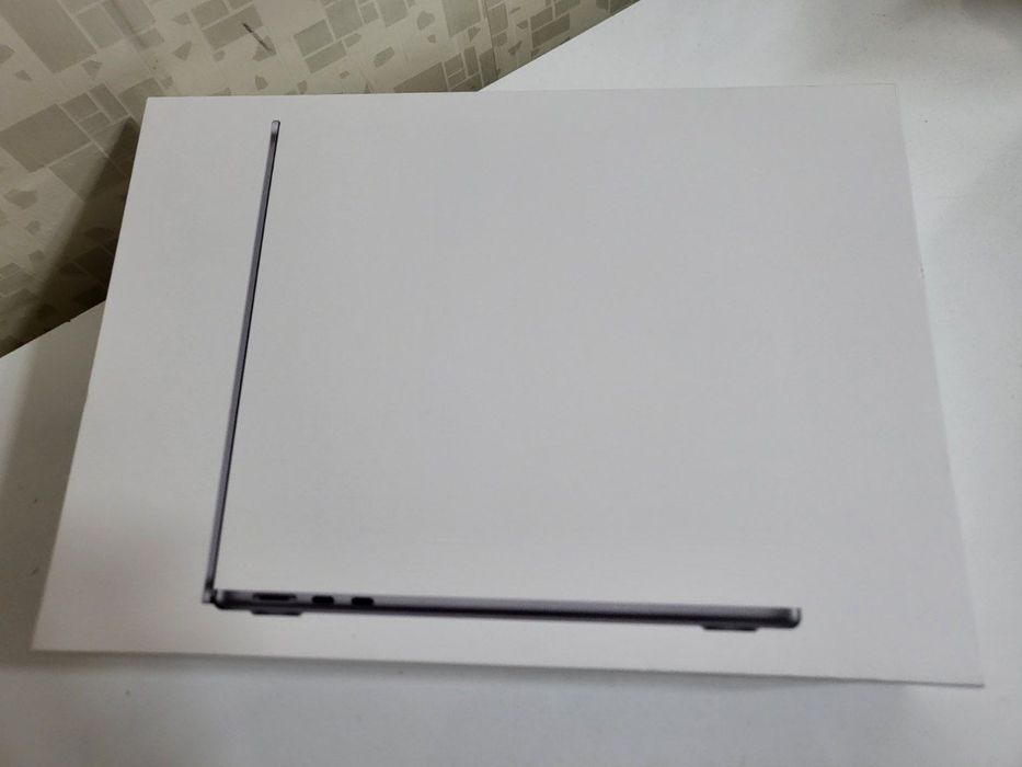 Macbook Air M2 spacegray 13 dyum 16GB Ram/512 GB ssd yangi sotiladi