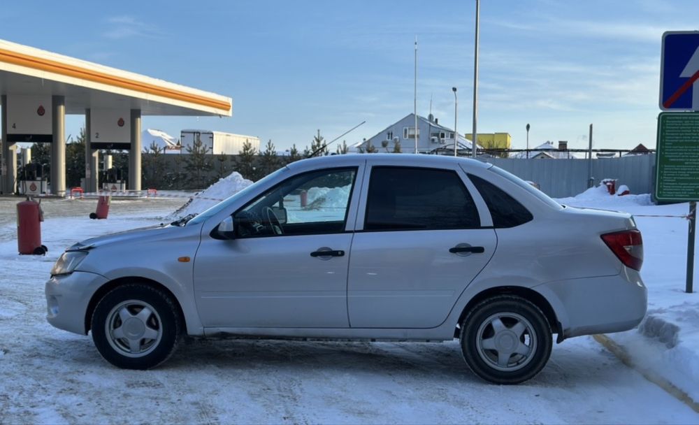 Продам Лада гранта Автомат