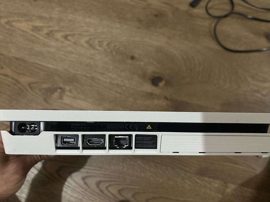 vand play station 4