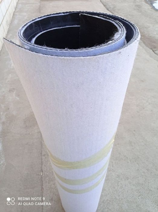 Геокомпозит из геомембраны и геотекстиля