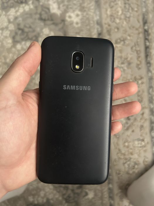 Продам телефон Samsung