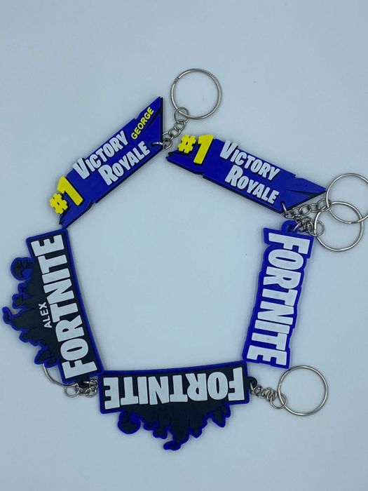Breloc fortnite cu sau fara personalizare