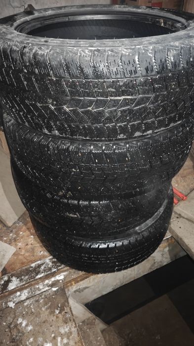 Продам зимние шины