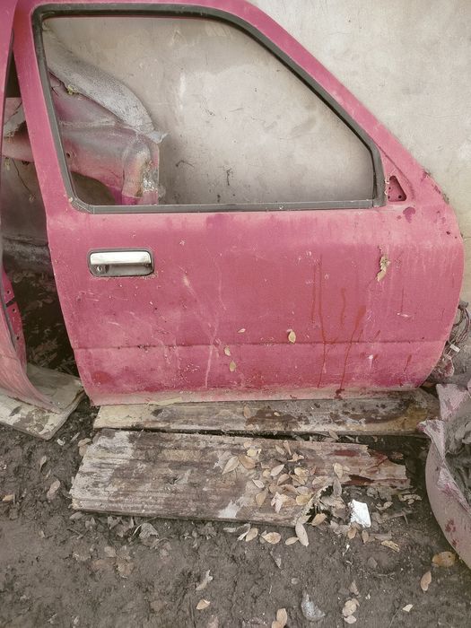 Дверь на Тойота сурф 130