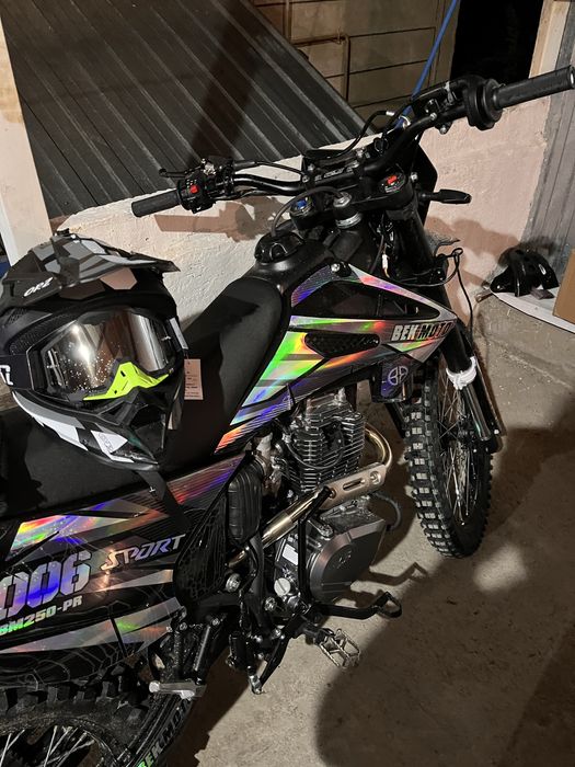 Продам Эндуро 250 куб мотоцикл