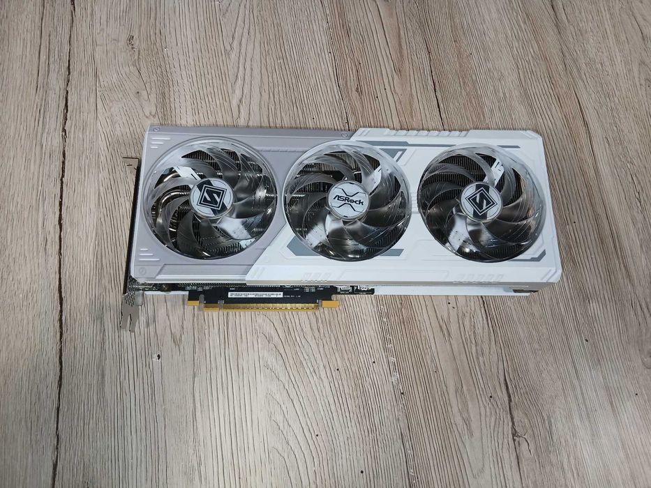 ASRock Arc B580 Steel Legend OC