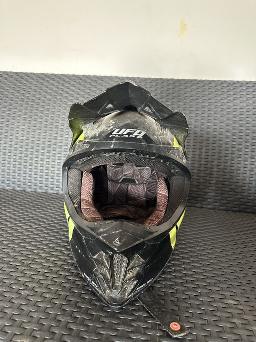 Casca pentru enduro