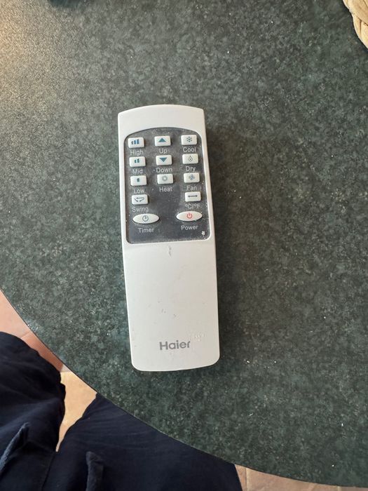 Portable AC Haier AM12AA1GAA