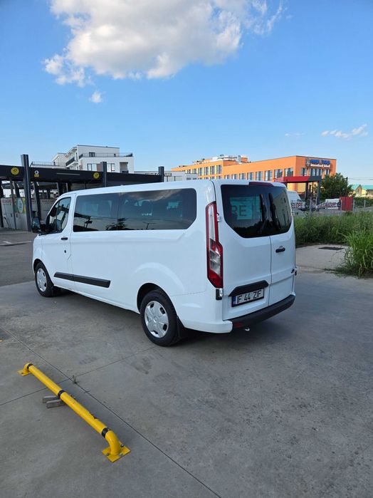 Inchiriere microbuze 8+1 locuri / rent a car / rent a bus / rent a van