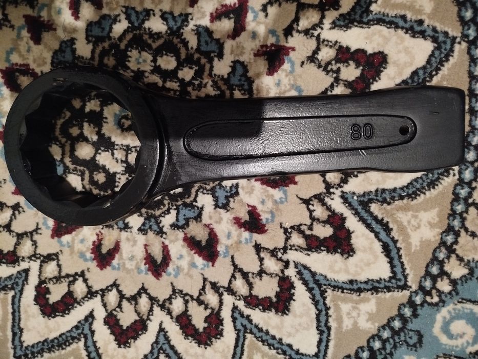 Kluch trishotka udarniy xarxil oʻlchalilar bor