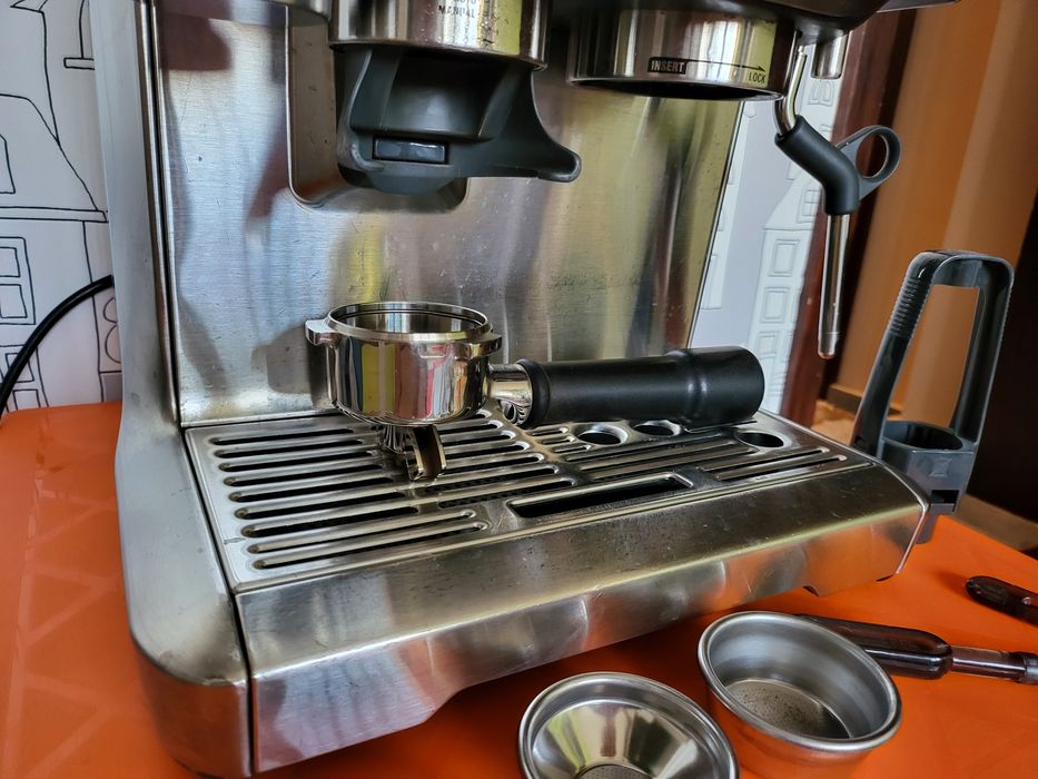 Еспресо машина SAGE Barista Express Кафемашина с кафемелачка