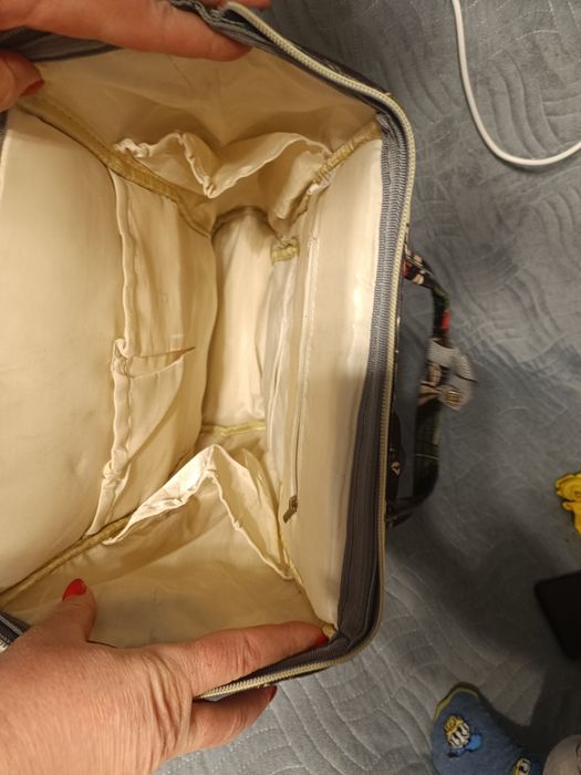 Продам  рюкзак для мамы