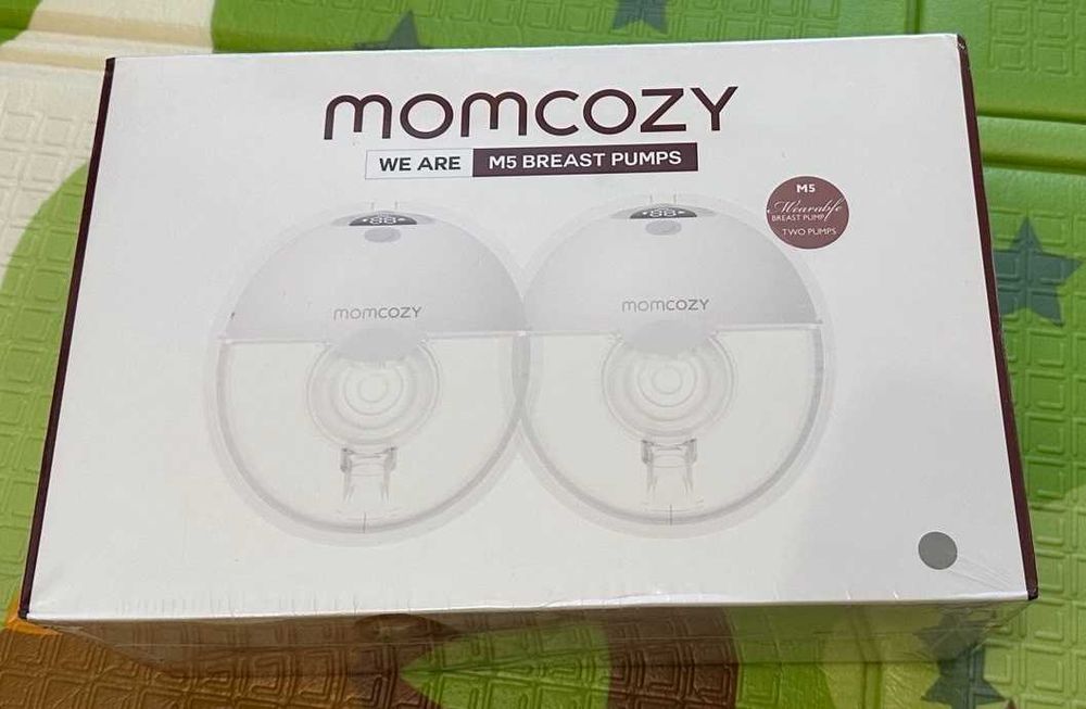 Двойна помпа за кърма Momcozy M5 Hands-Free
