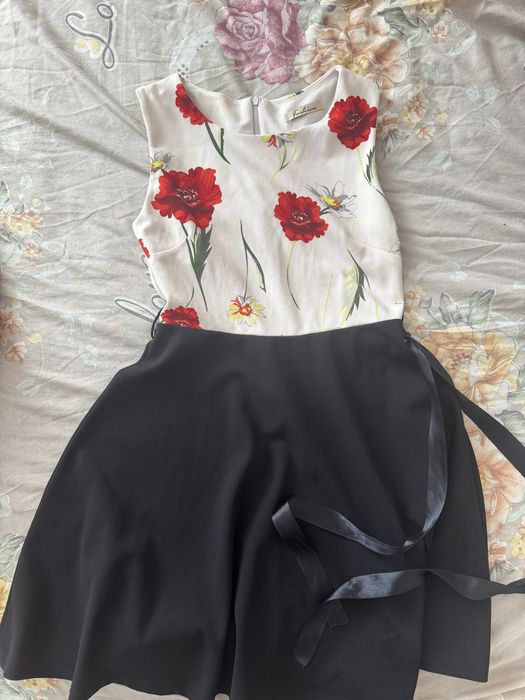 Официални рокли