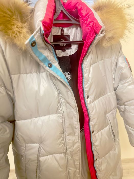 Продам зимнюю куртку