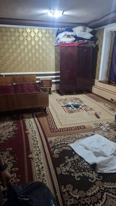Из за участок.  Срочно сдается.  Средий ремонт