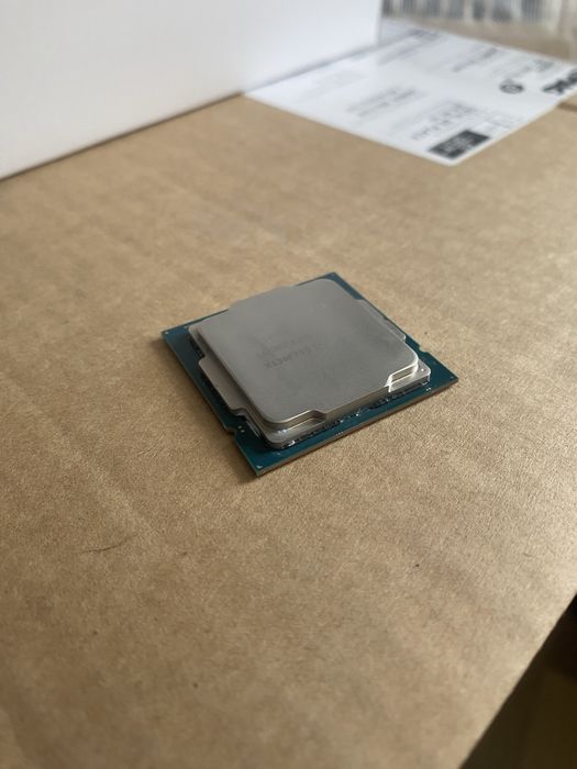 Processor Intel i3-10100F 36Ghz