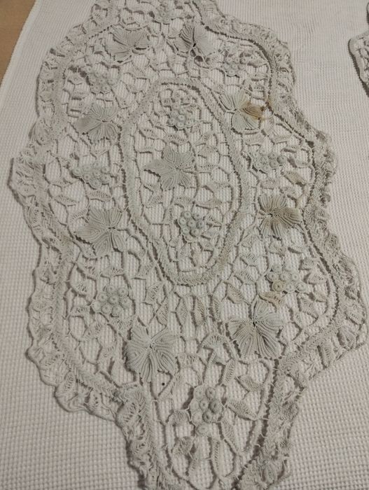 Mileu macrame vechi lucrate manual