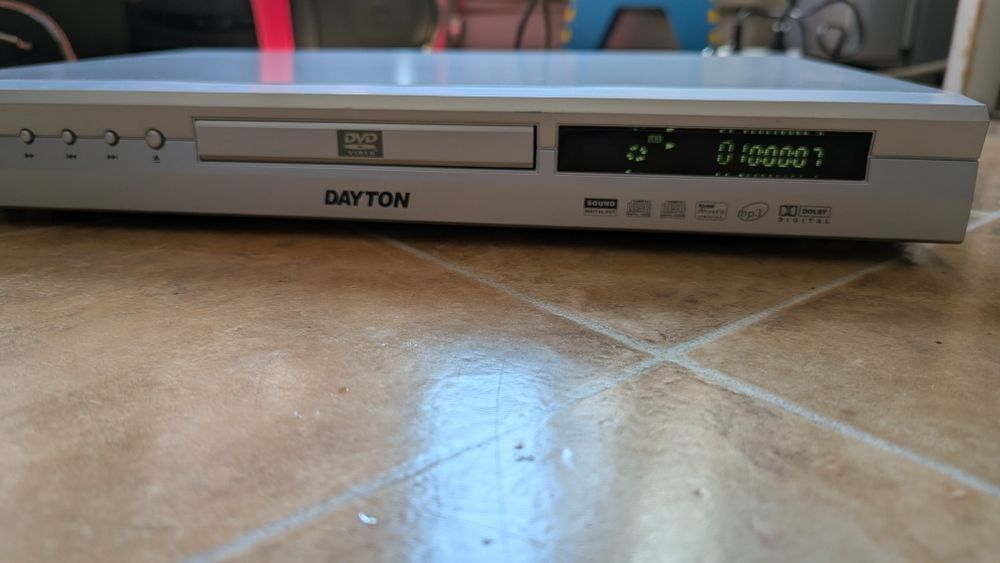Dayton DVD 777 dvd player
