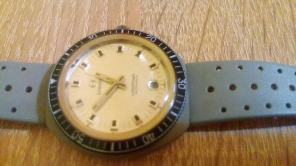 Vand ceas elvetian de colectie