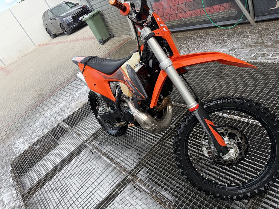 KTM 250, an 2020