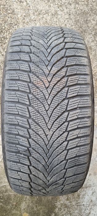 Зимни гуми две 245 и две 275 за 19 джанти