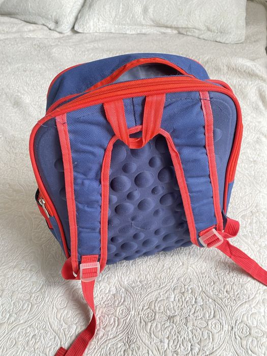 Продам детский рюкзак