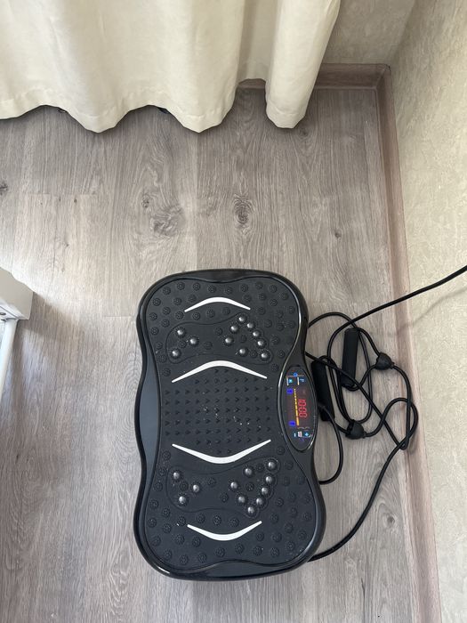 Виброплатформа для тринеровок,в отличном состряний,торга нет