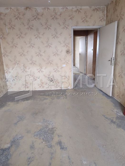 Продава се Тристаен апартамент в София, Света Троица - 103 кв.м за 1535 €/кв.м - Снимка #7